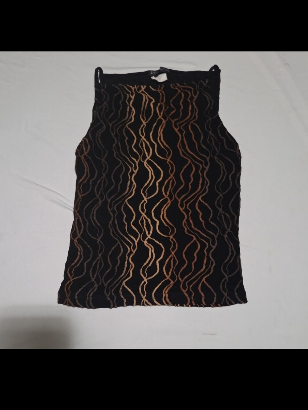 Bebe women's size small brown embroidery design Blouse #29